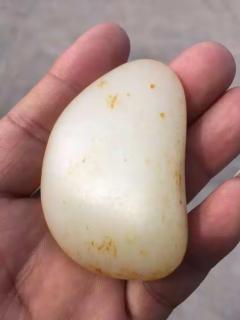 越玩越润,越藏越贵的和田玉籽料